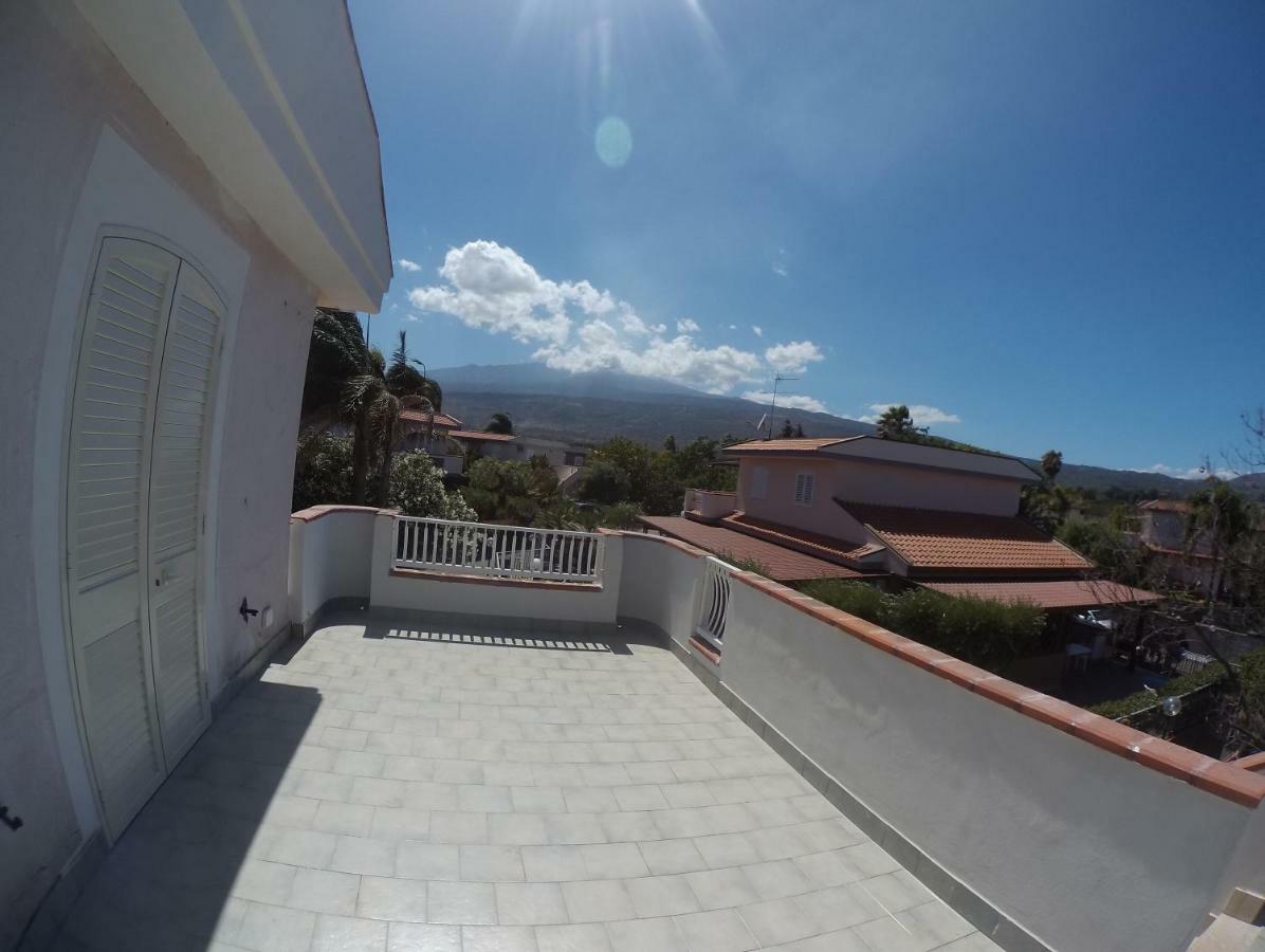 Vila Sicily For Rent Mascali Exteriér fotografie